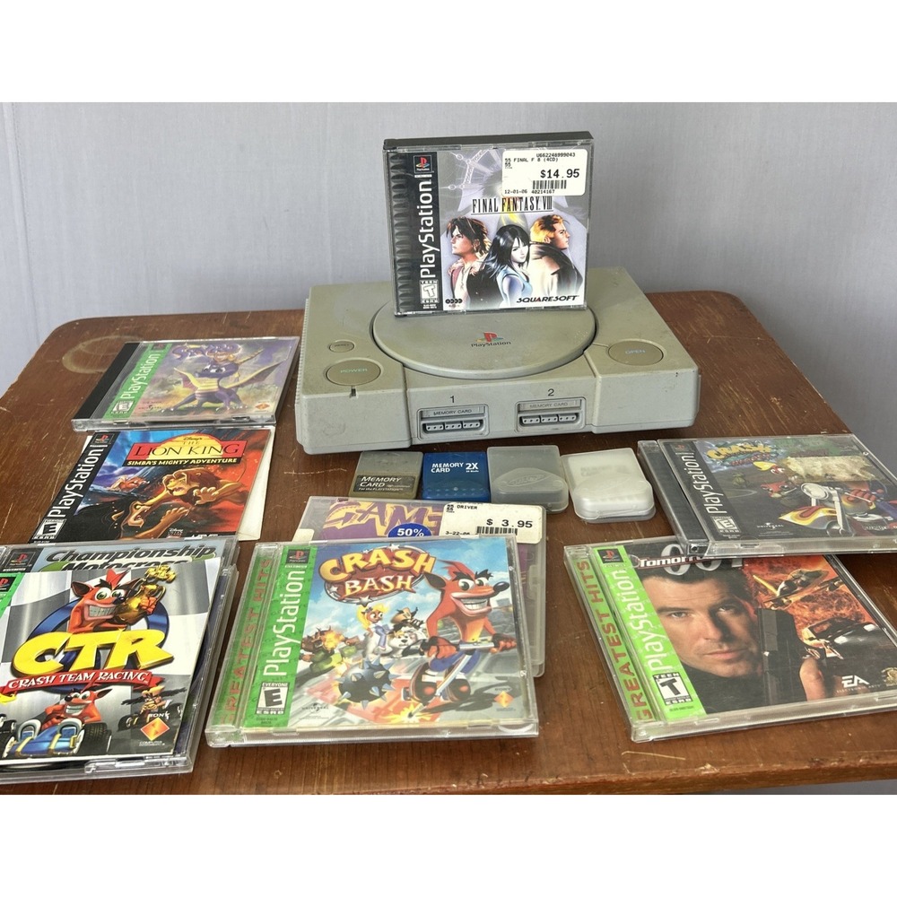 Sony PS1 Console With 4 Memory Cards And Games Final Fantasy VIII Crash Spyro